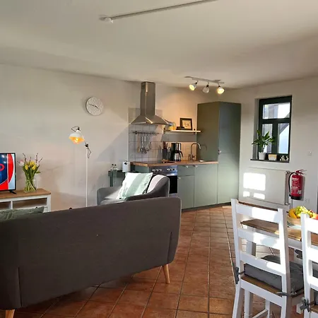 公寓 In Dargun Mit Pool Und Streichelzoo, Cleaning Included *